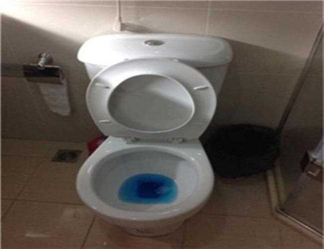 疏通地漏出水慢怎么清理