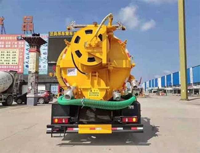 密云抽污水污泥(密云抽污水污泥在哪里）